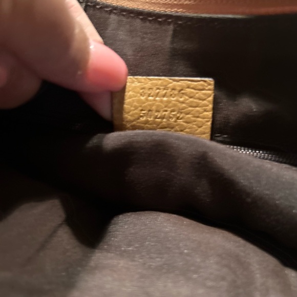 GUCCI D-Ring Gold Hobo Handbag, Pre-owned, Very good condition - Picture 5 of 10